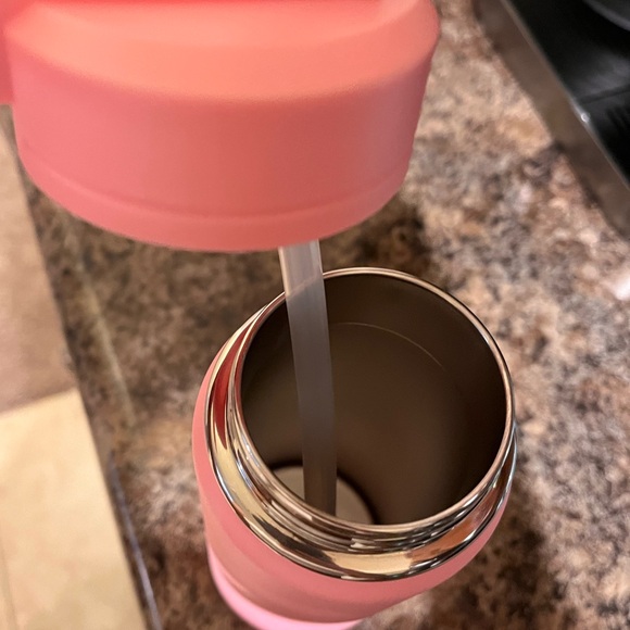 HydraPeak Water Bottle - Picture 4 of 4